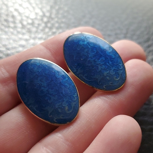 VTG Isle of Skye clip on earrings - Picture 3 of 7